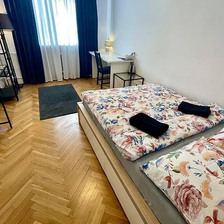 Fantastic Waw - Kp69 Room D Varsó Kültér fotó